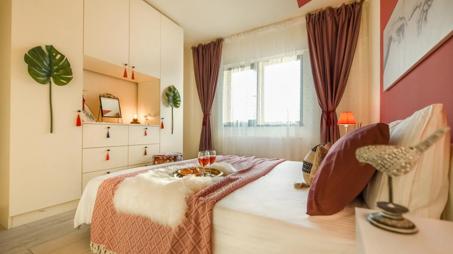 Flamingo Rainbow Apartment Bucharest 0*,  Romania